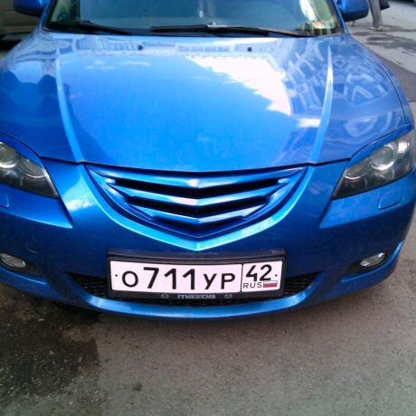 Решетка радиатора "Корнер" для Mazda 3 седан, дорестайлинг (2003-2006) купить недорого с доставкой в Люберцы